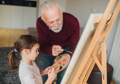 5 Intergenerational Activities That Are Fun for Everyone